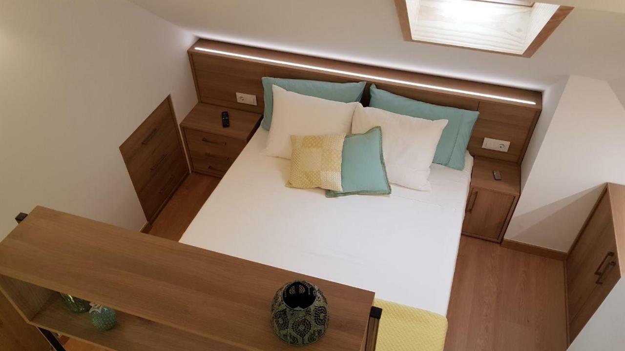 Estudio Atico Con Altillo Ourense Extérieur photo